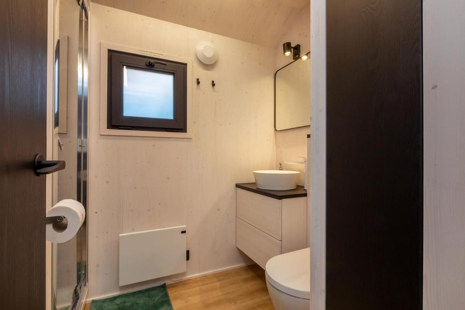 Вилла Tinyhouse La Mouette - D. Koddelaan 34, Заутеланде Экстерьер фото